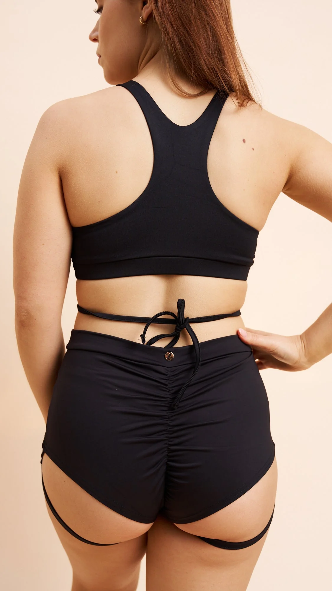 Quality Activewear vs Fast Fashion: What You Actually Get for the Extra Cost